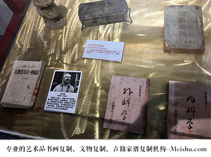 江汉-被遗忘的自由画家,是怎样被互联网拯救的?